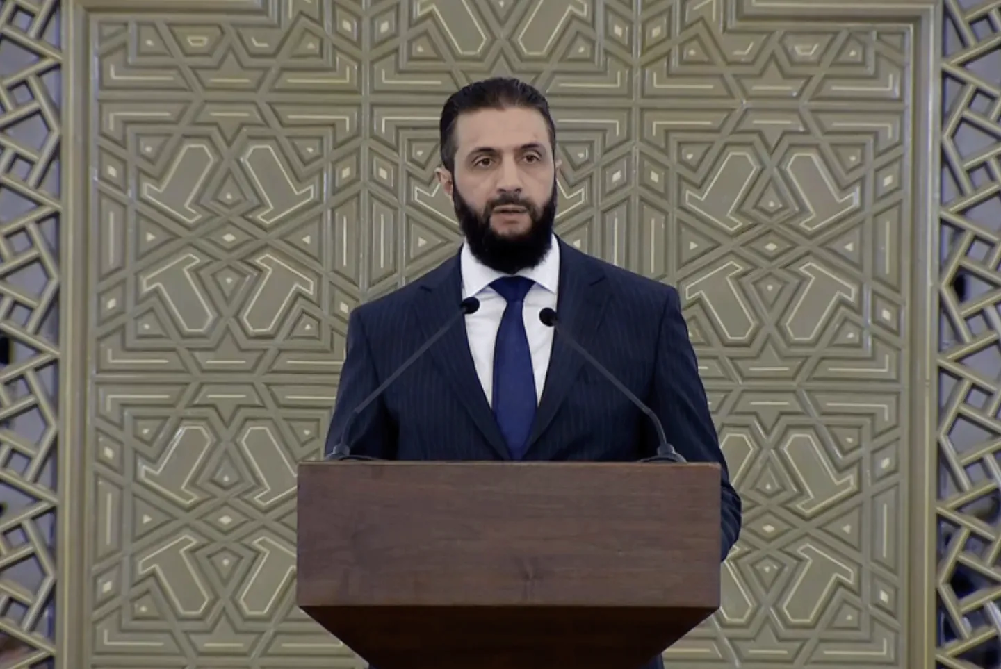 الشرع يعلن تشكيل حكومة سورية جديدة أولويتها مكافحة الفساد وبناء الدولة